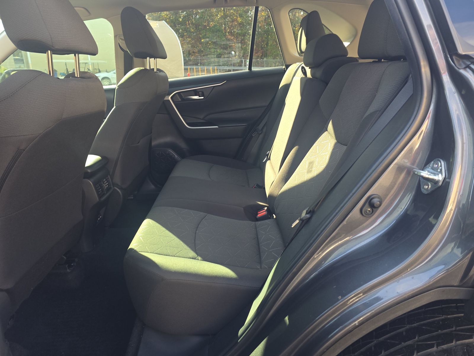 2023 Toyota RAV4 XLE FWD