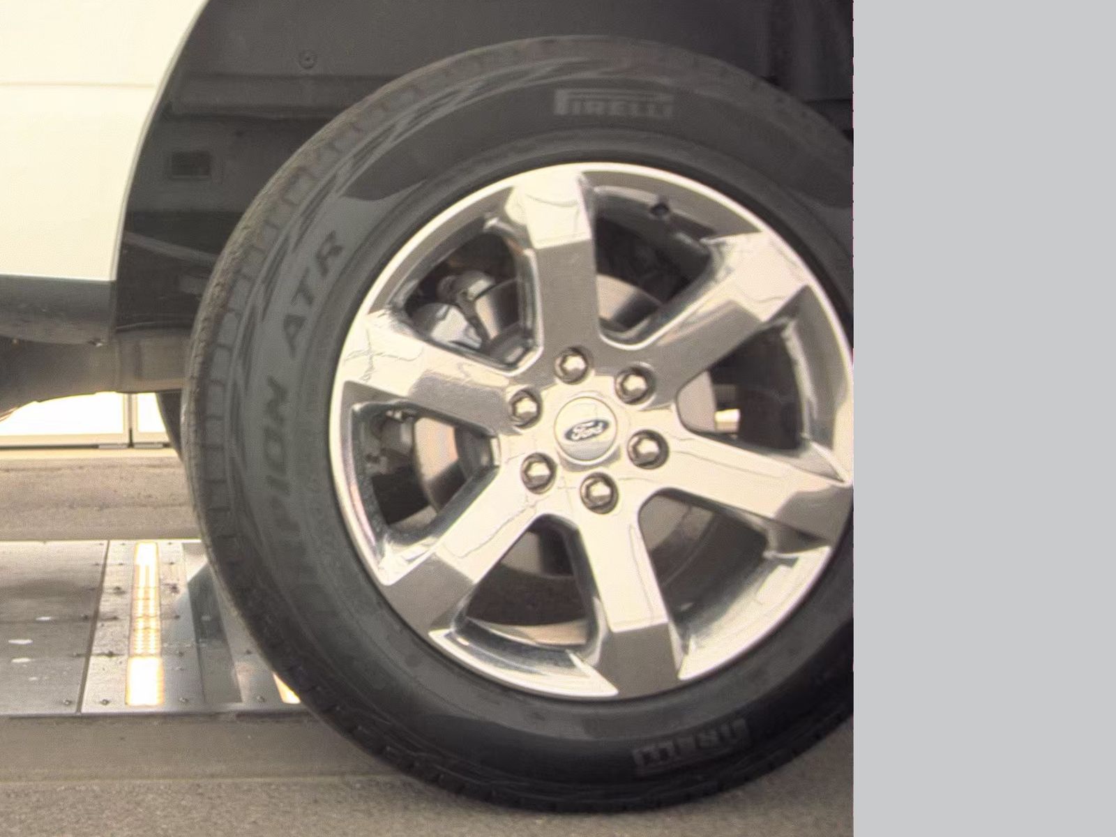 2023 Ford F-150 Lariat AWD