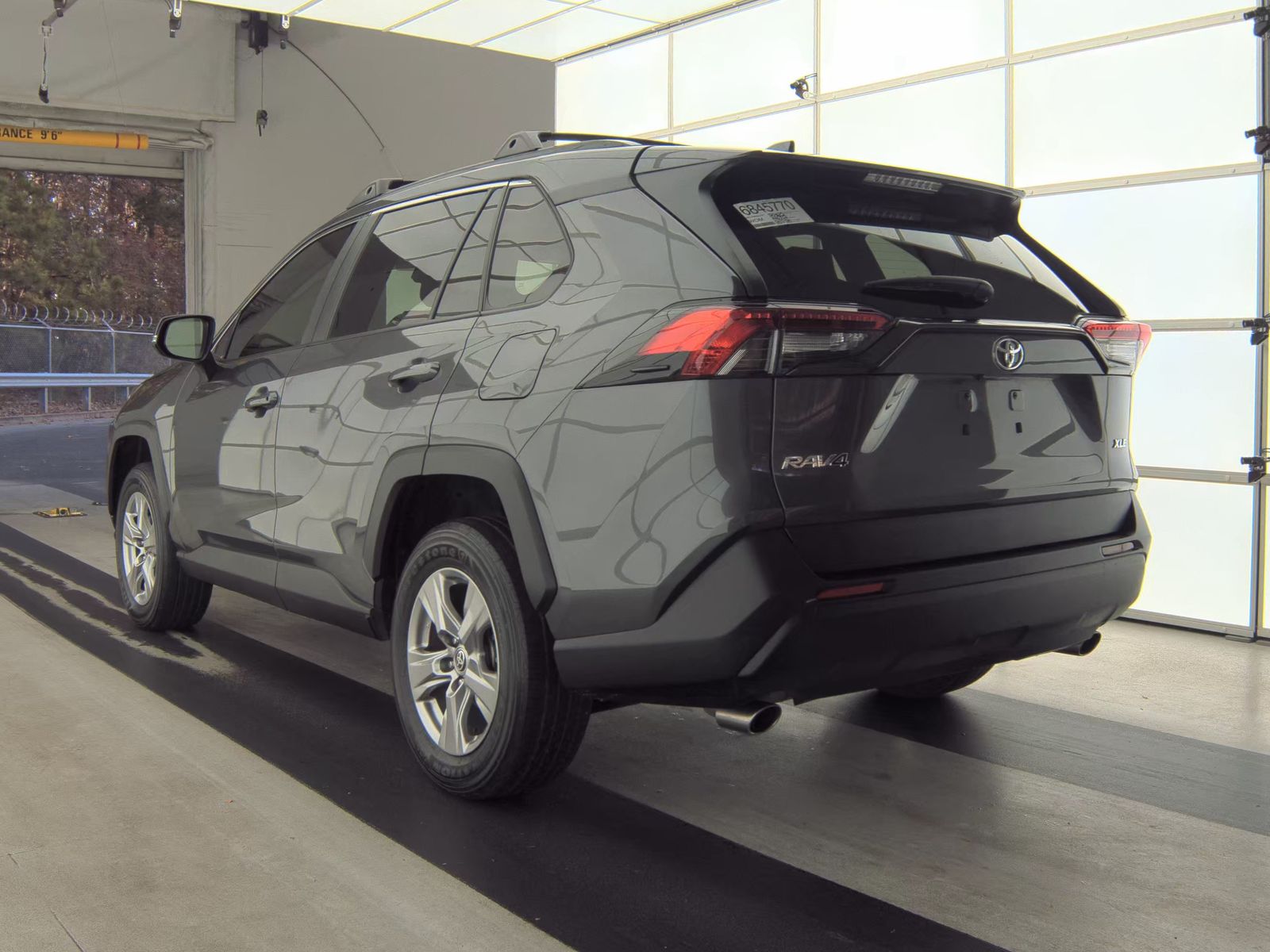 2023 Toyota RAV4 XLE FWD