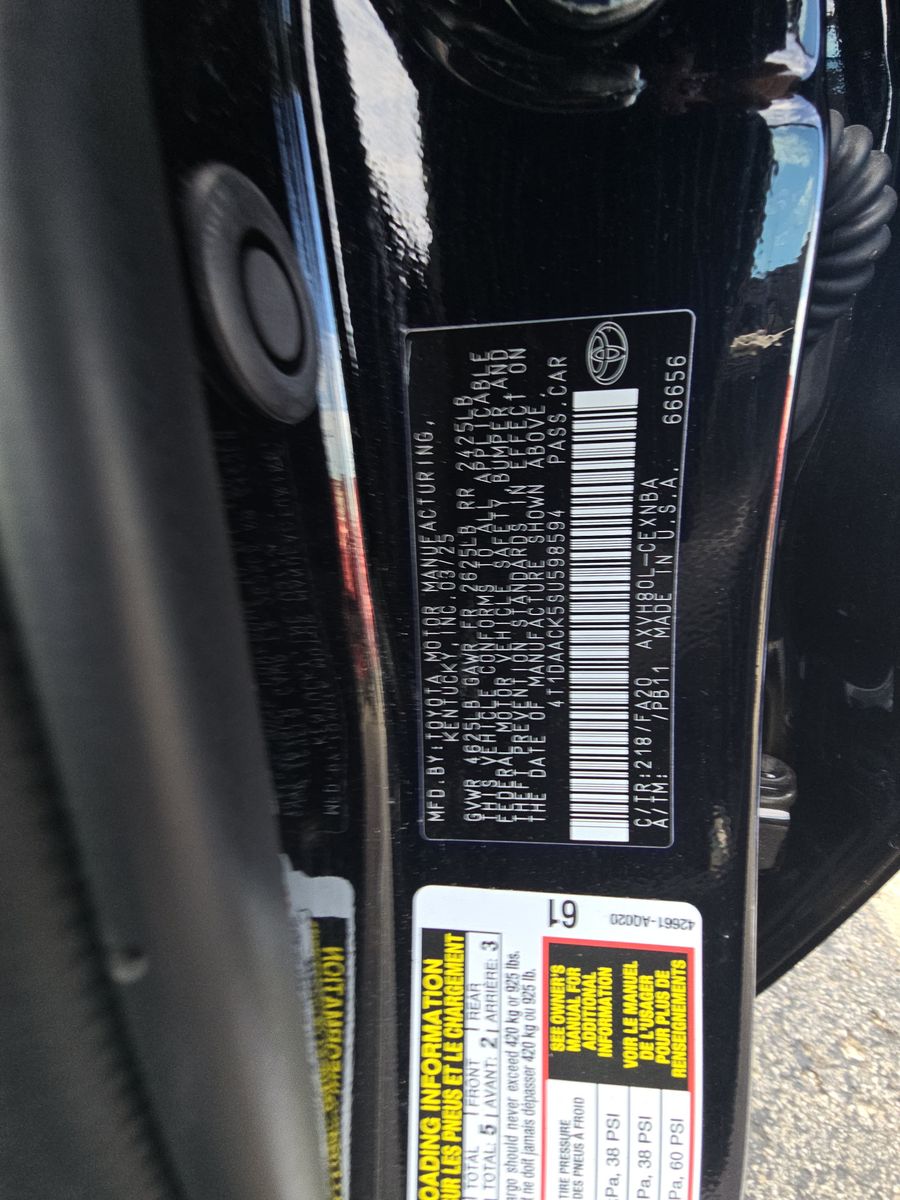 2025 Toyota Camry LE FWD