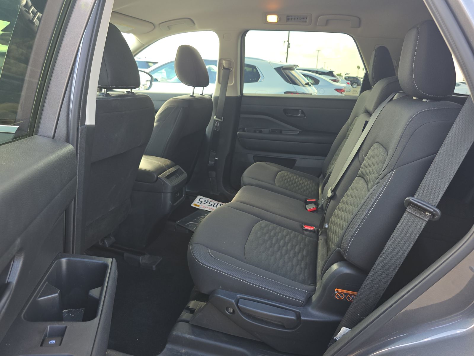 2025 Nissan Pathfinder S FWD