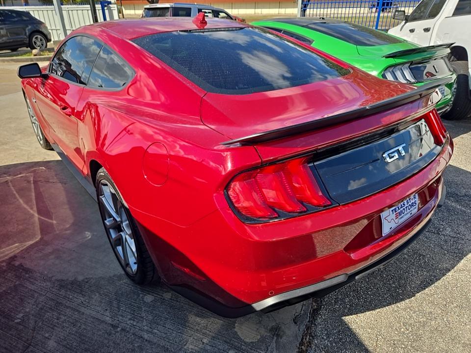 2022 Ford Mustang GT Premium RWD