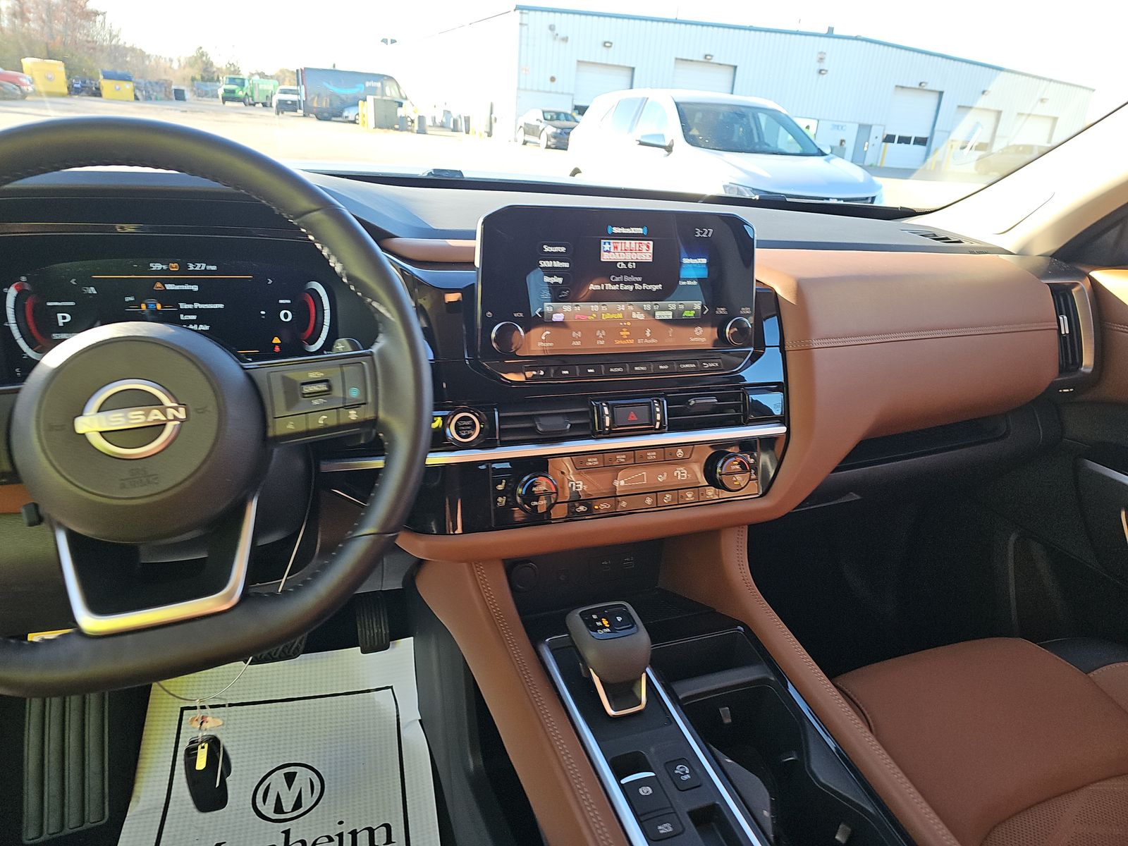 2024 Nissan Pathfinder Platinum FWD