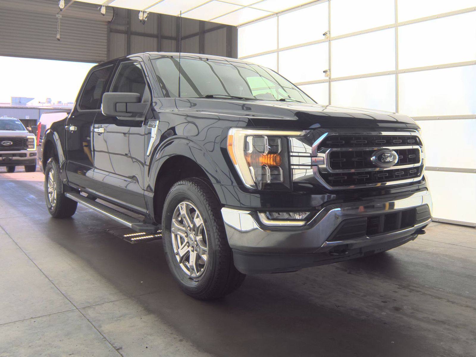 2022 Ford F-150 XLT AWD