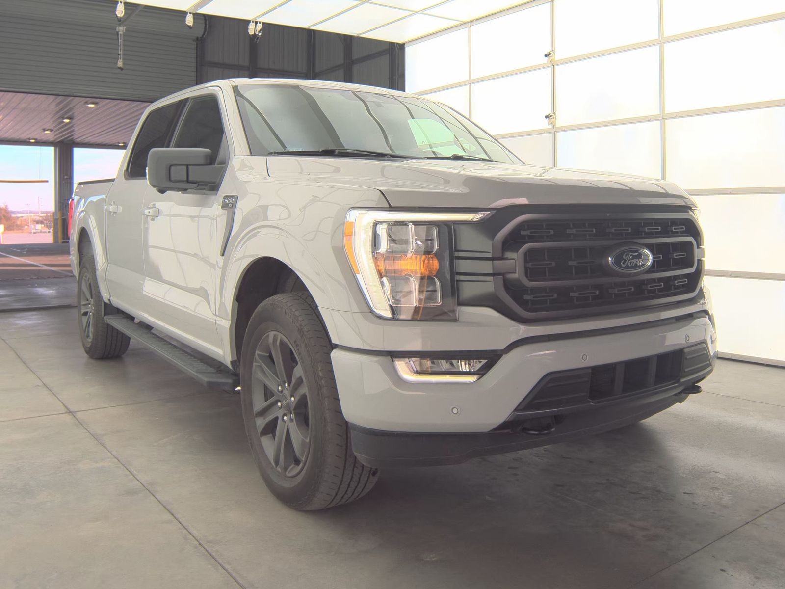 2023 Ford F-150 XLT AWD