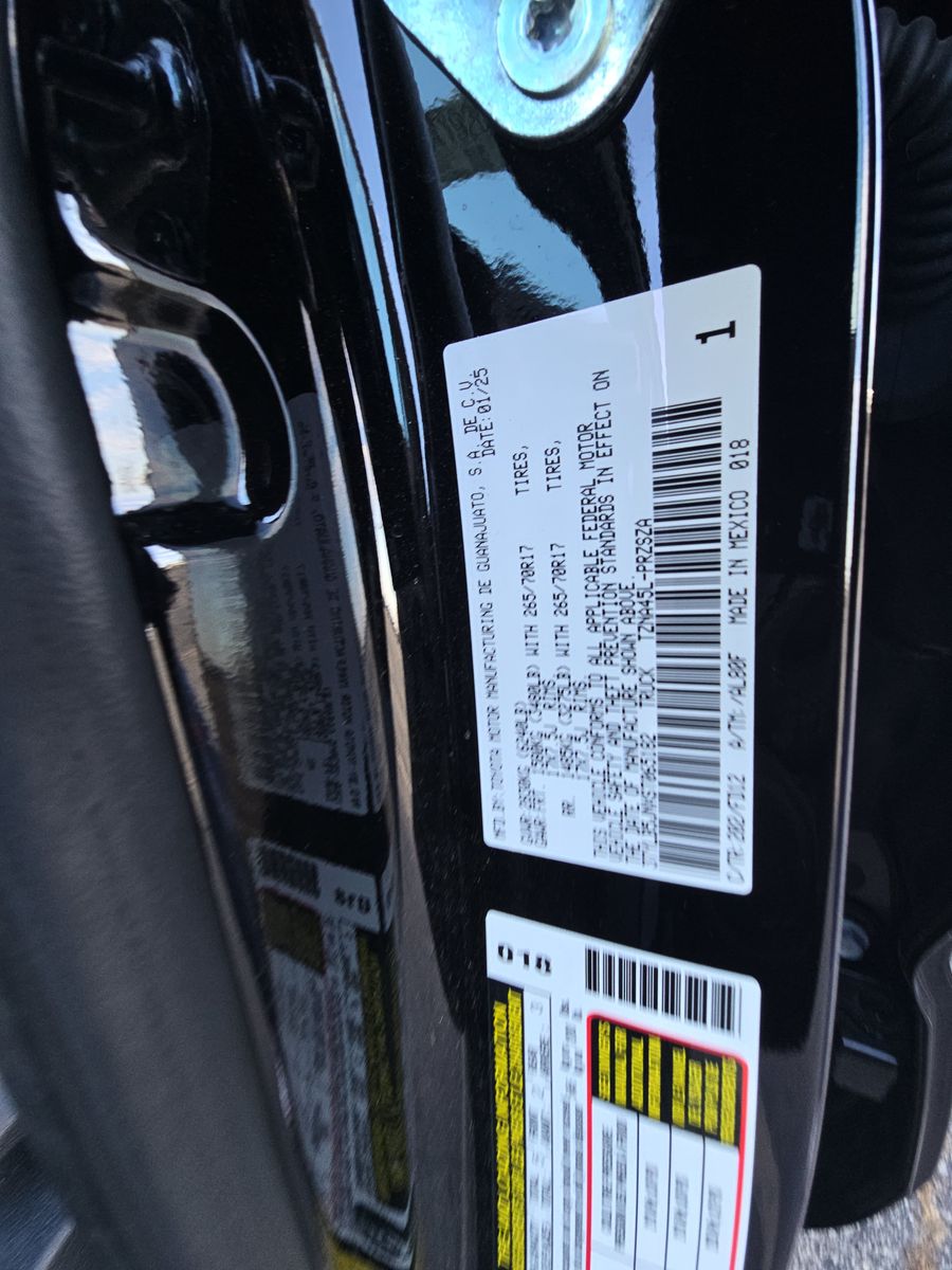 2025 Toyota Tacoma TRD Off-Road AWD