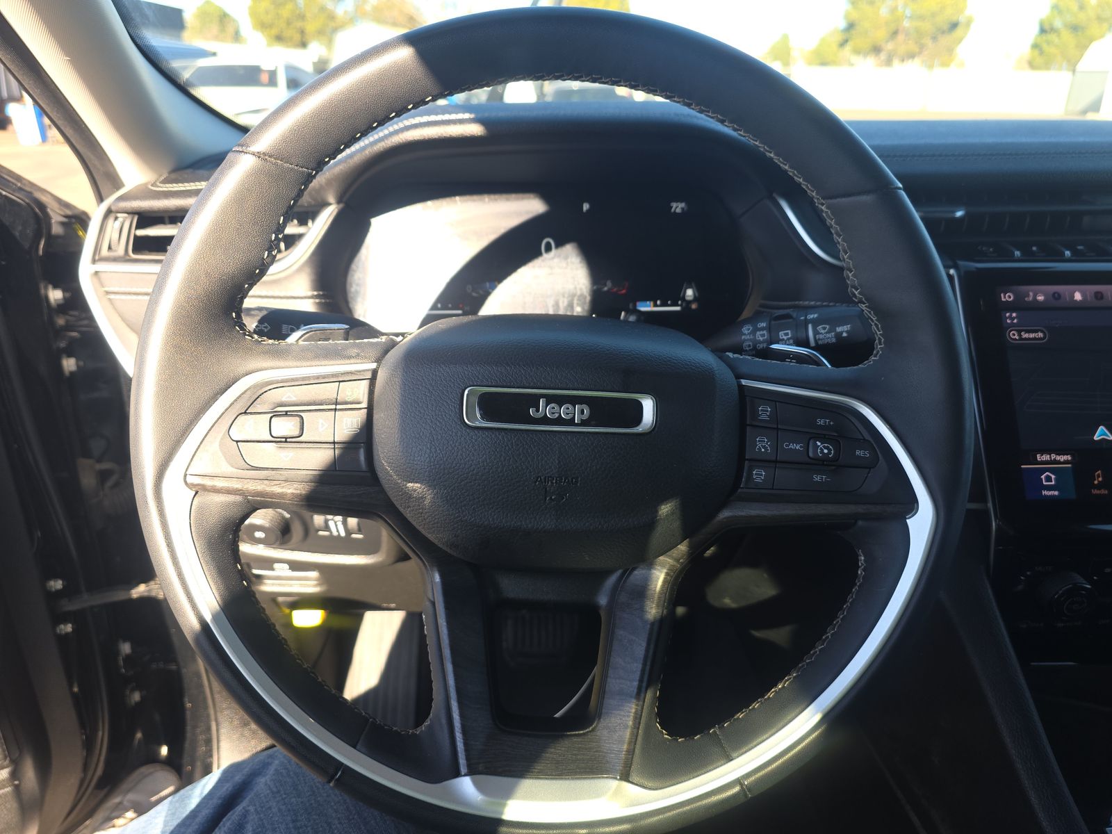 2023 Jeep Grand Cherokee Limited AWD