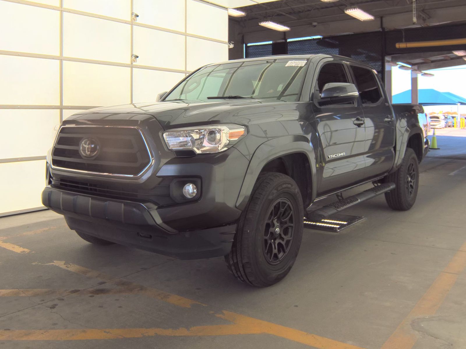 2022 Toyota Tacoma SR5 RWD