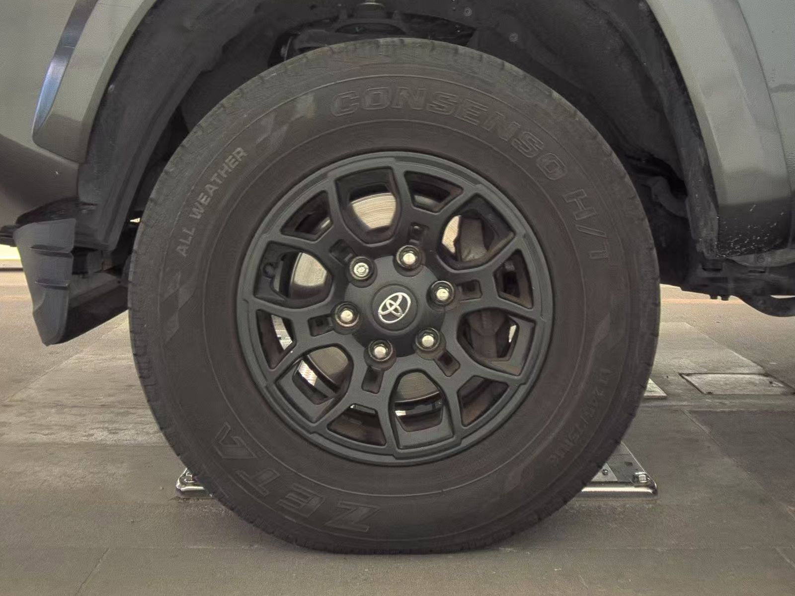 2022 Toyota Tacoma SR5 RWD