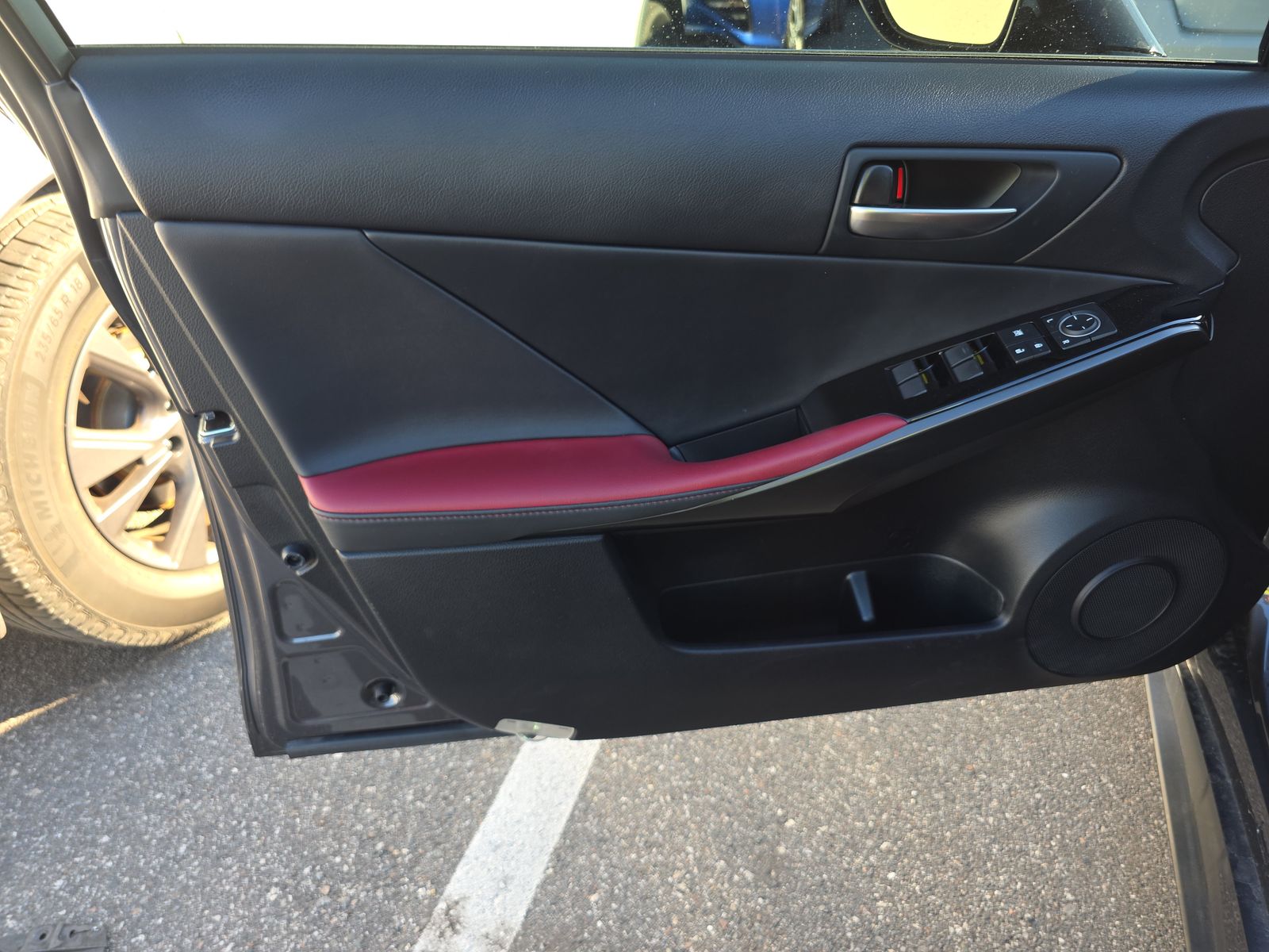 2024 Lexus IS IS 300 RWD