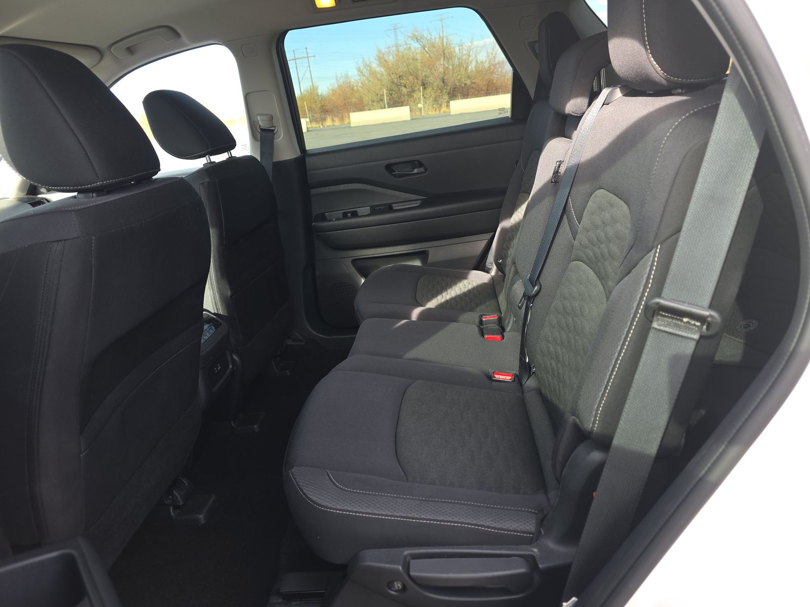 2024 Nissan Pathfinder SV AWD