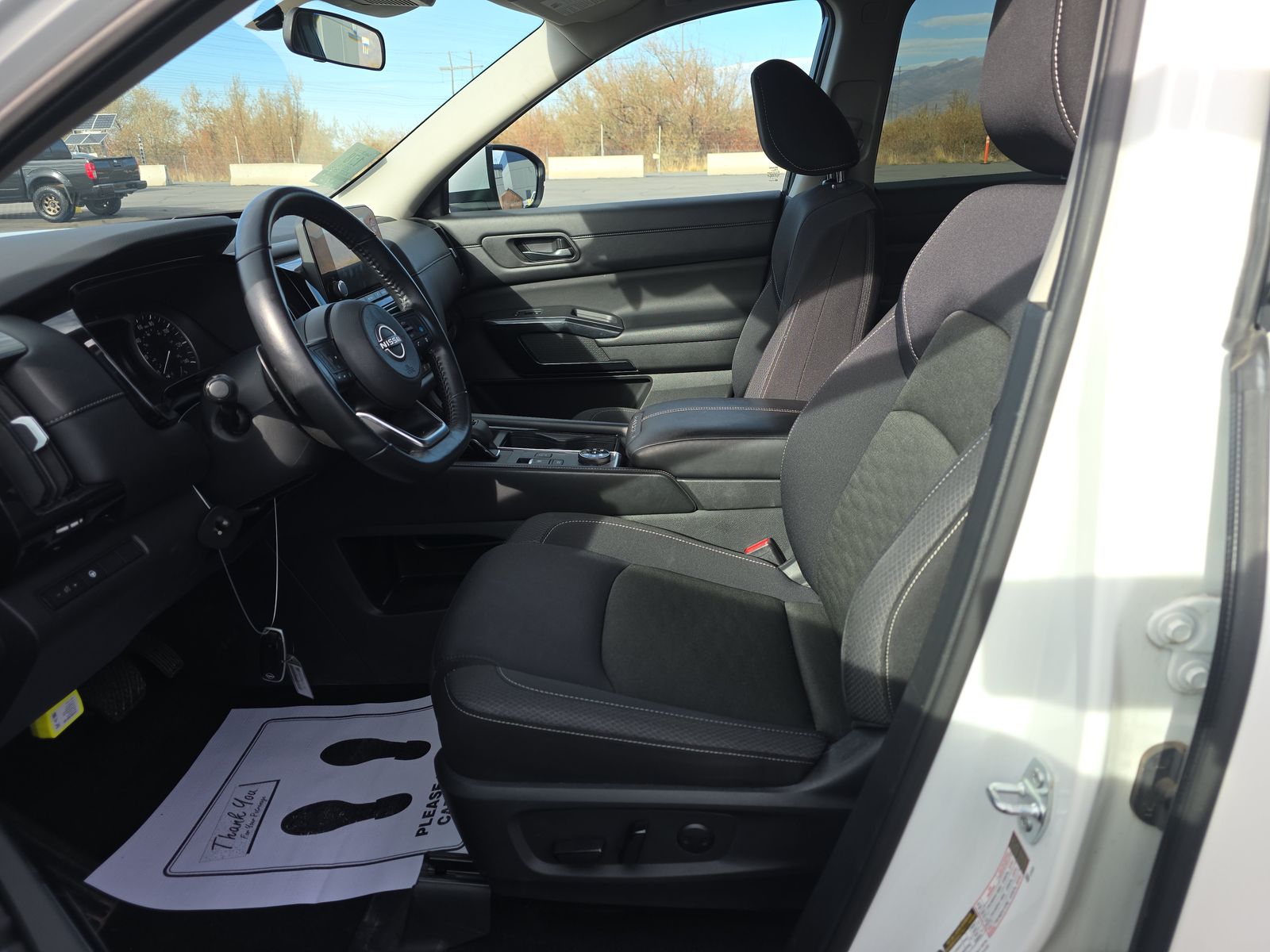 2024 Nissan Pathfinder SV AWD