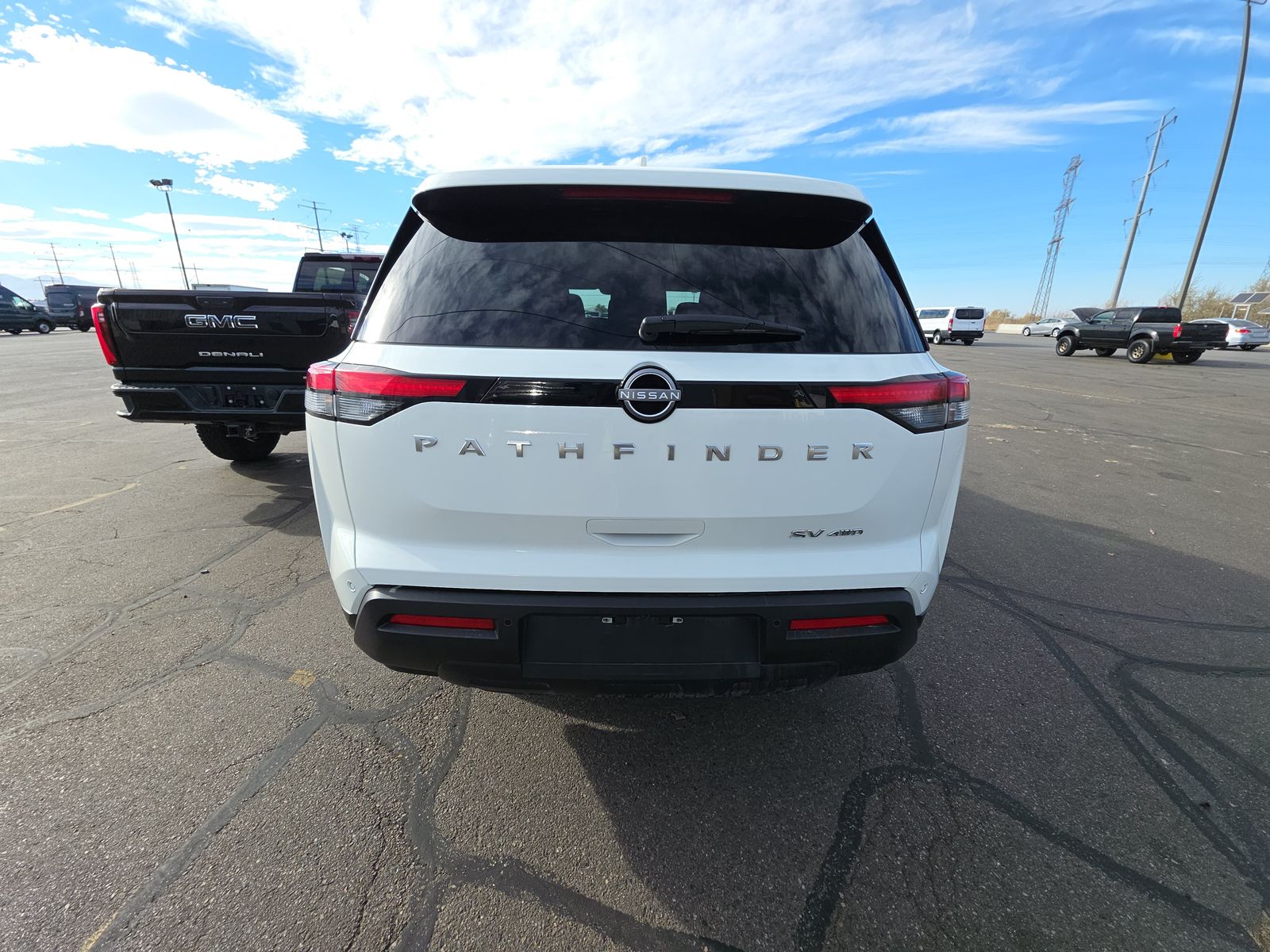 2024 Nissan Pathfinder SV AWD