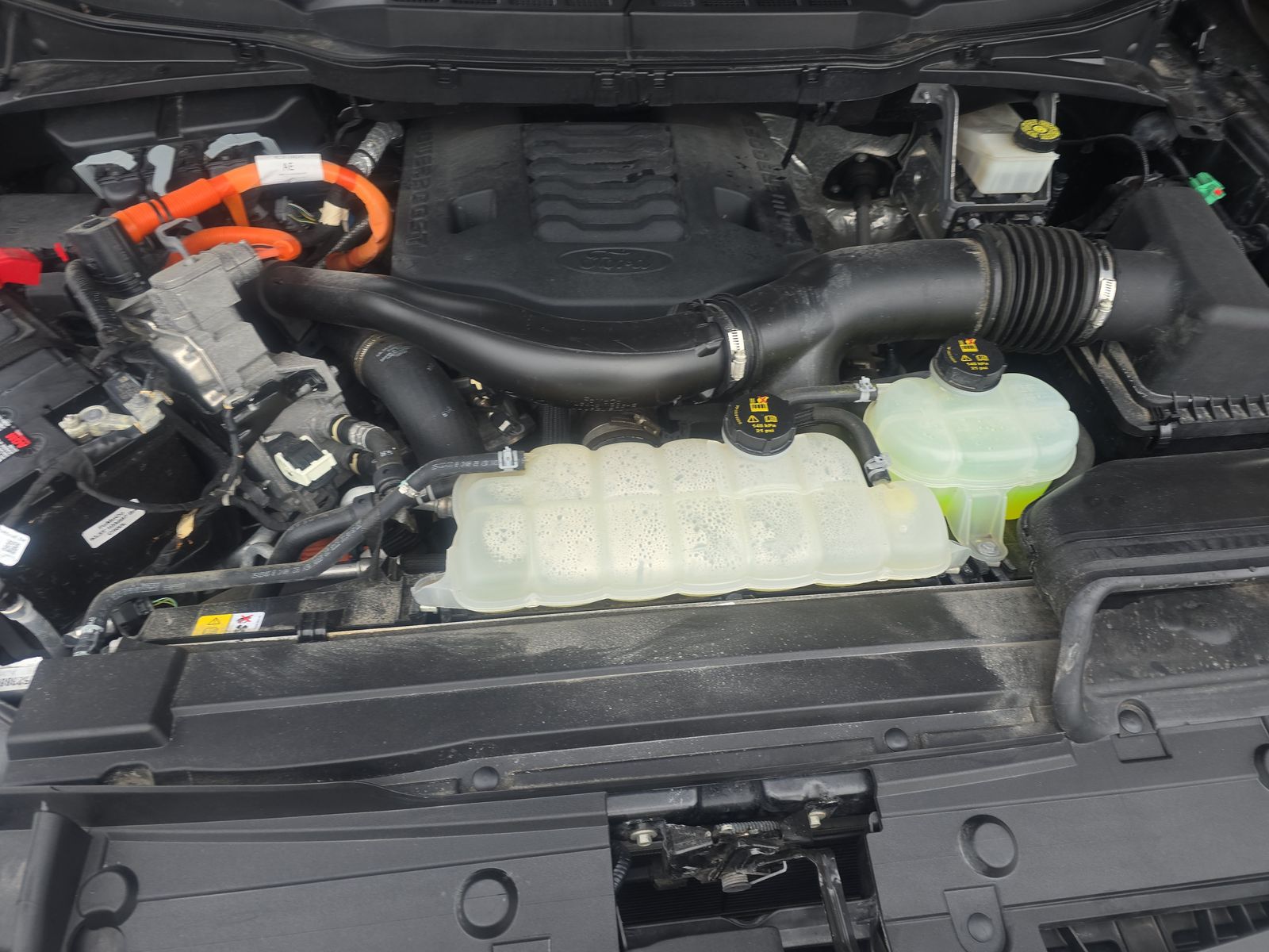 2022 Ford F-150 Hybrid Lariat AWD