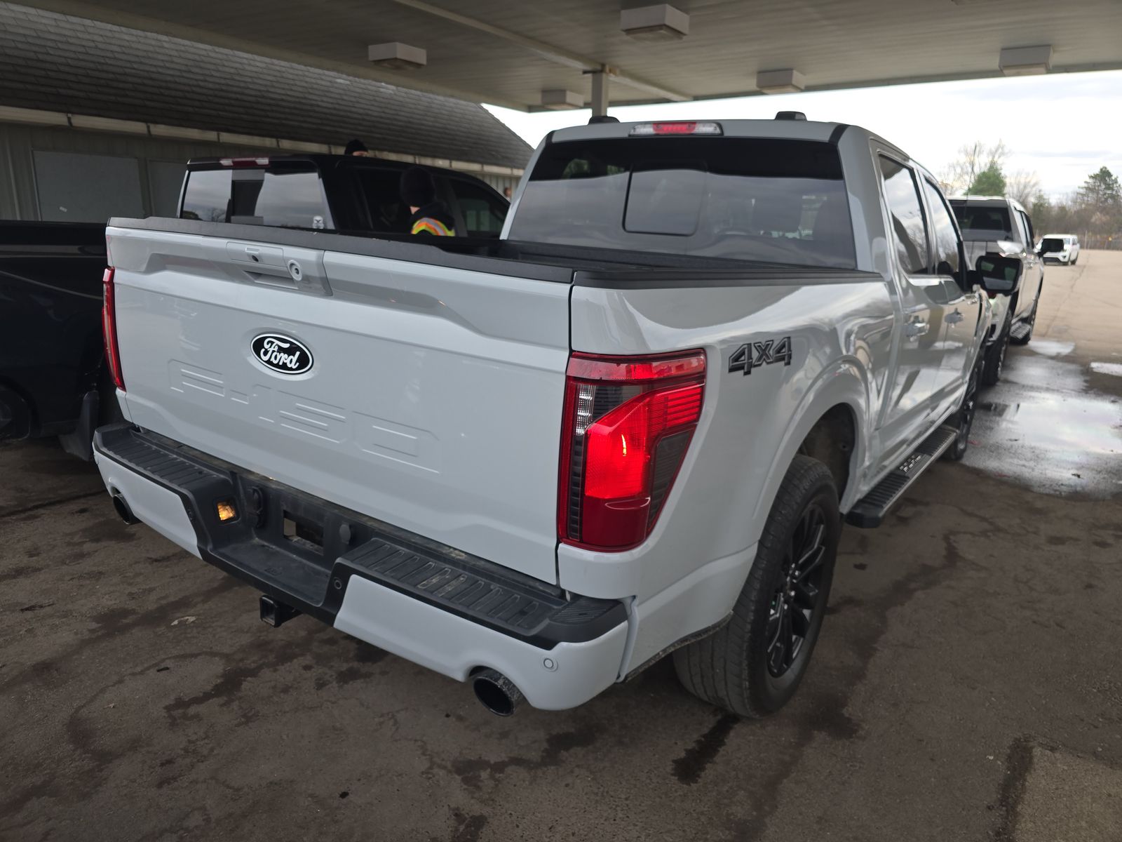 2024 Ford F-150 XLT AWD