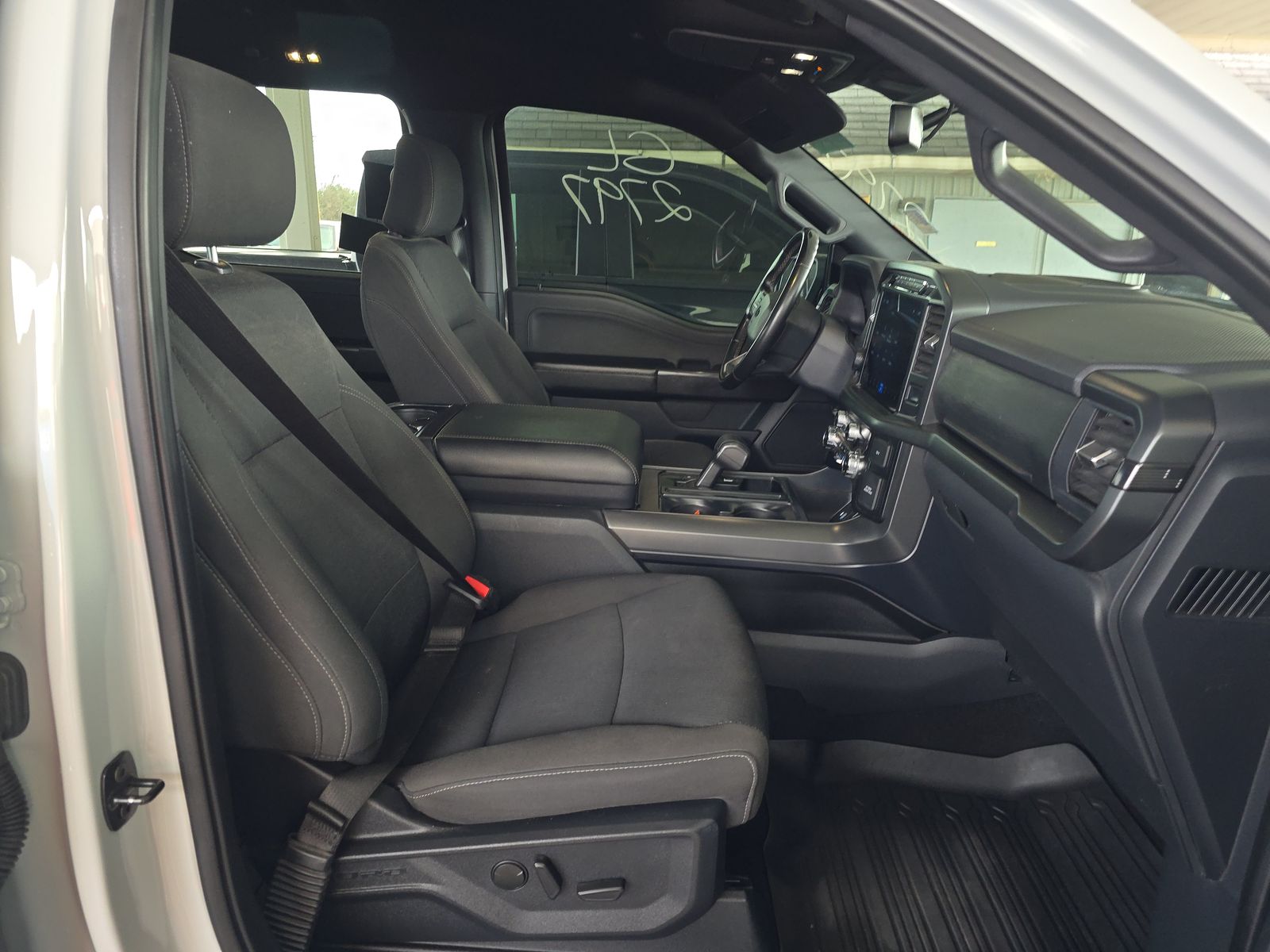 2024 Ford F-150 XLT AWD