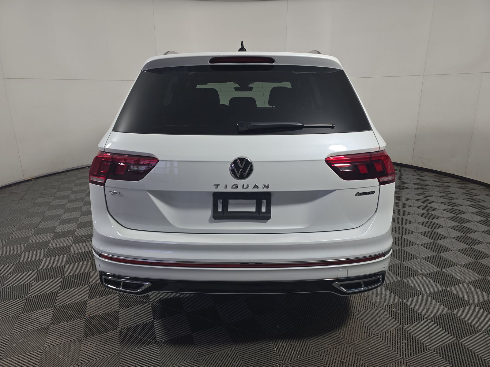2024 Volkswagen Tiguan 2.0T SEL R-Line AWD