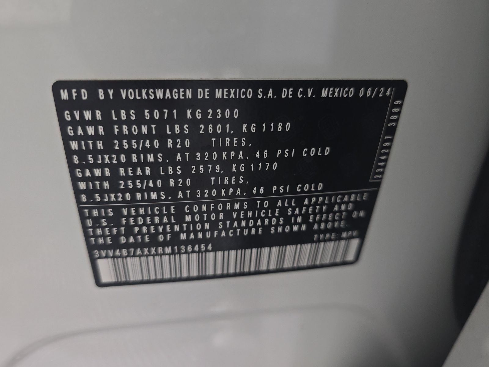 2024 Volkswagen Tiguan 2.0T SEL R-Line AWD