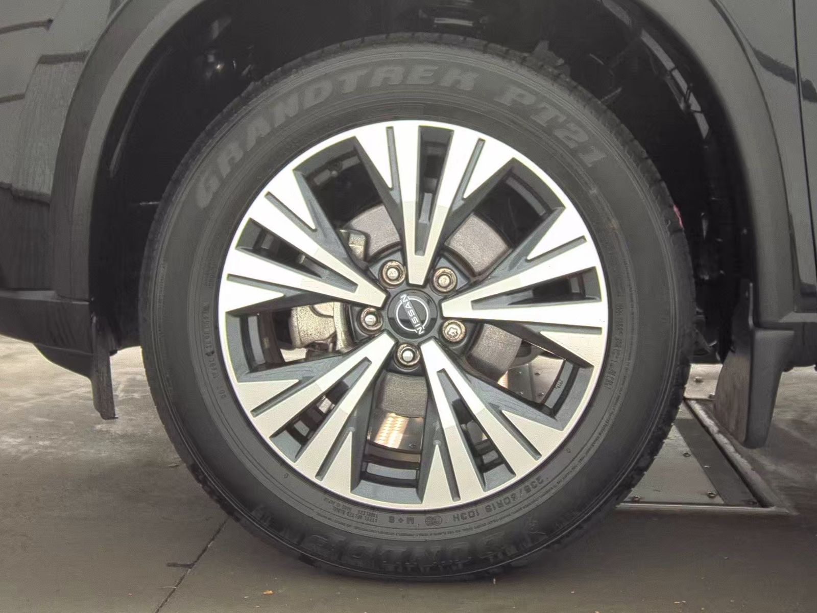 2023 Nissan Rogue SV AWD