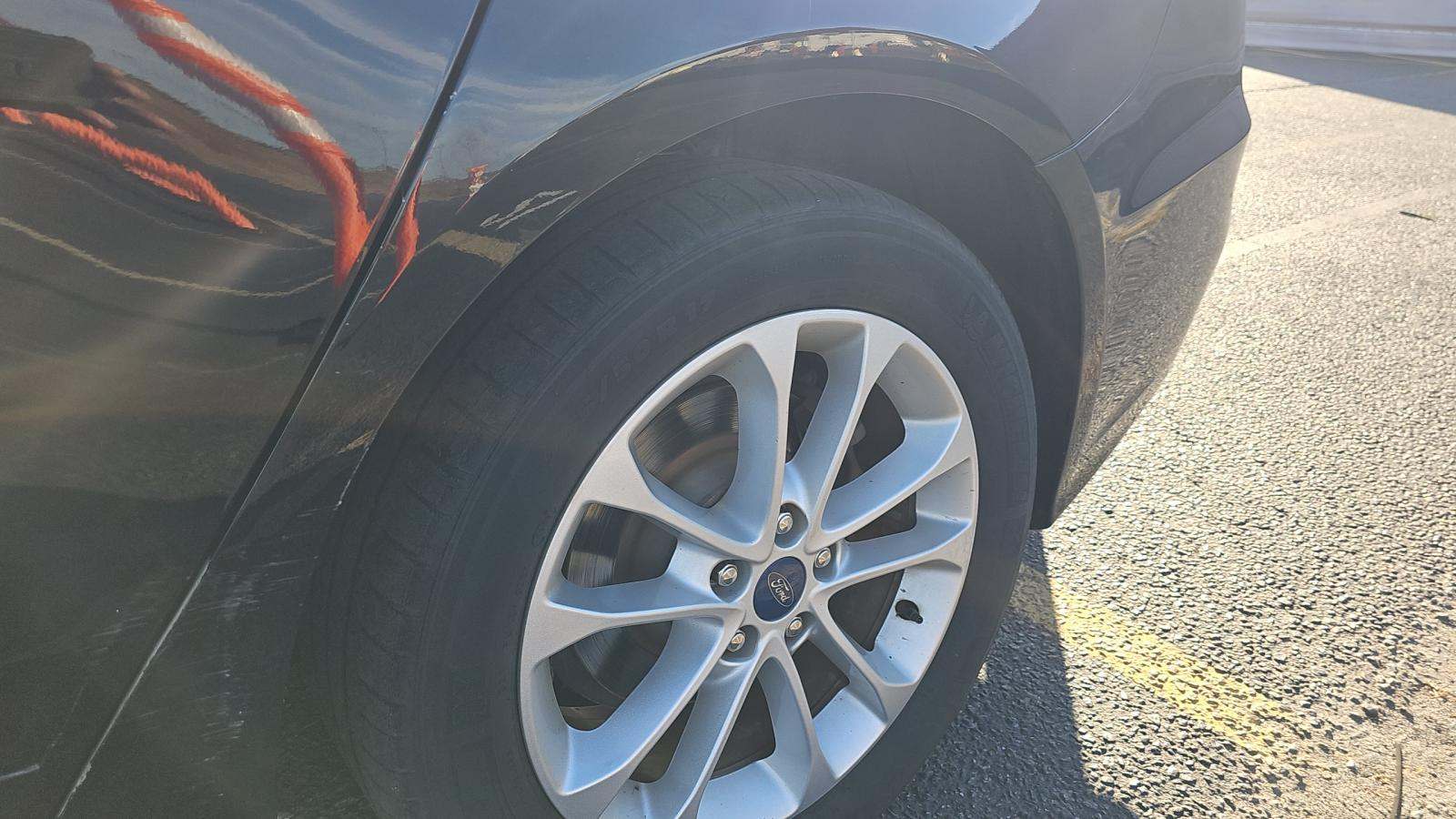 2020 Ford Fusion SE FWD