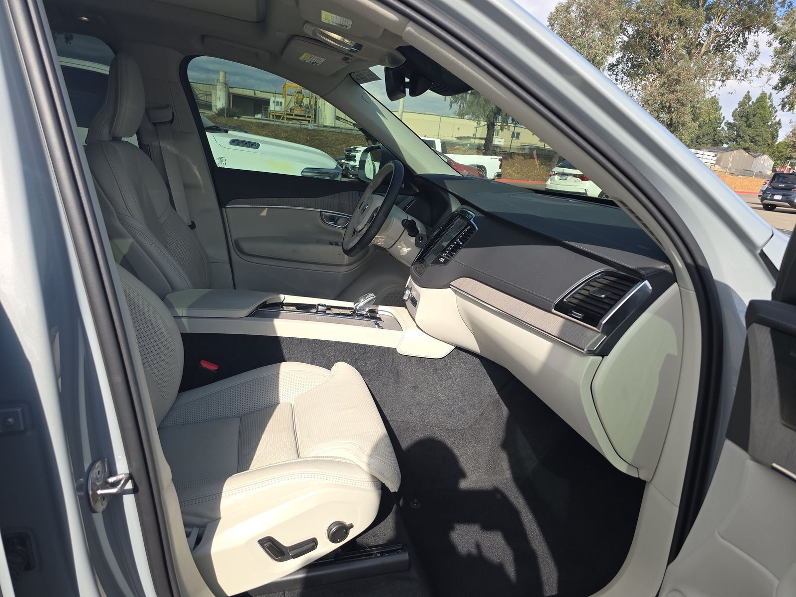 2025 Volvo XC90 Plug-In Hybrid T8 Ultra AWD