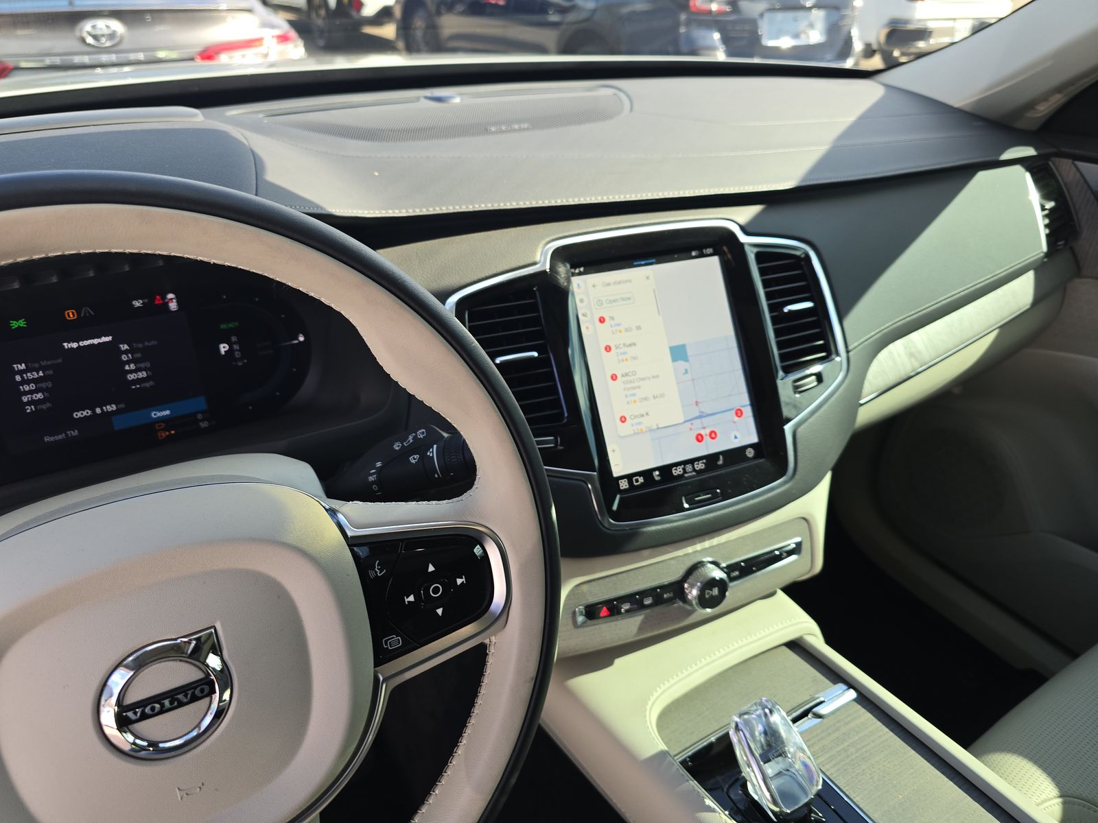 2025 Volvo XC90 Plug-In Hybrid T8 Ultra AWD