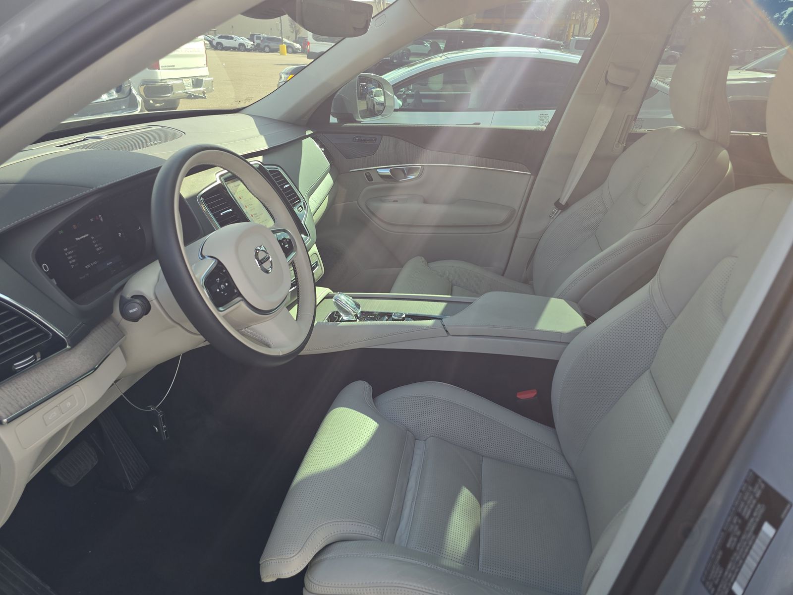 2025 Volvo XC90 Plug-In Hybrid T8 Ultra AWD