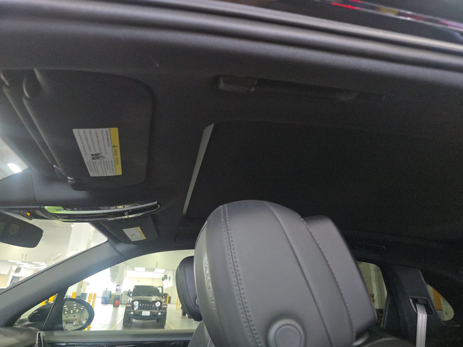 2023 Porsche Cayenne Platinum Edition AWD