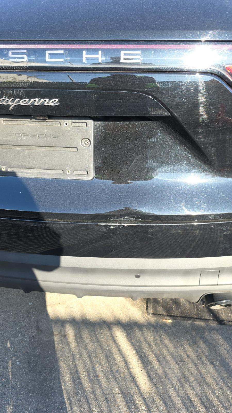 2023 Porsche Cayenne Platinum Edition AWD