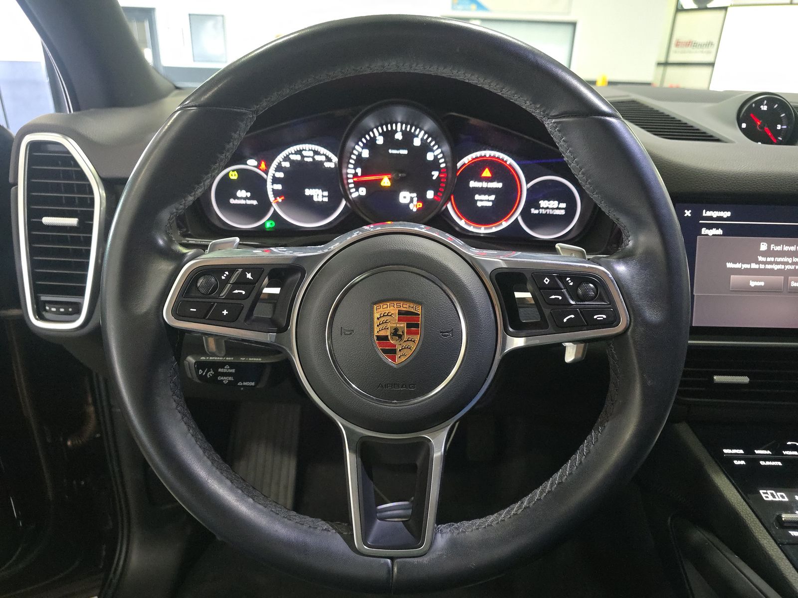 2023 Porsche Cayenne Platinum Edition AWD