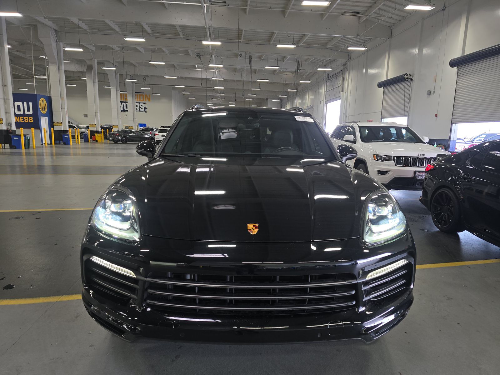 2023 Porsche Cayenne Platinum Edition AWD