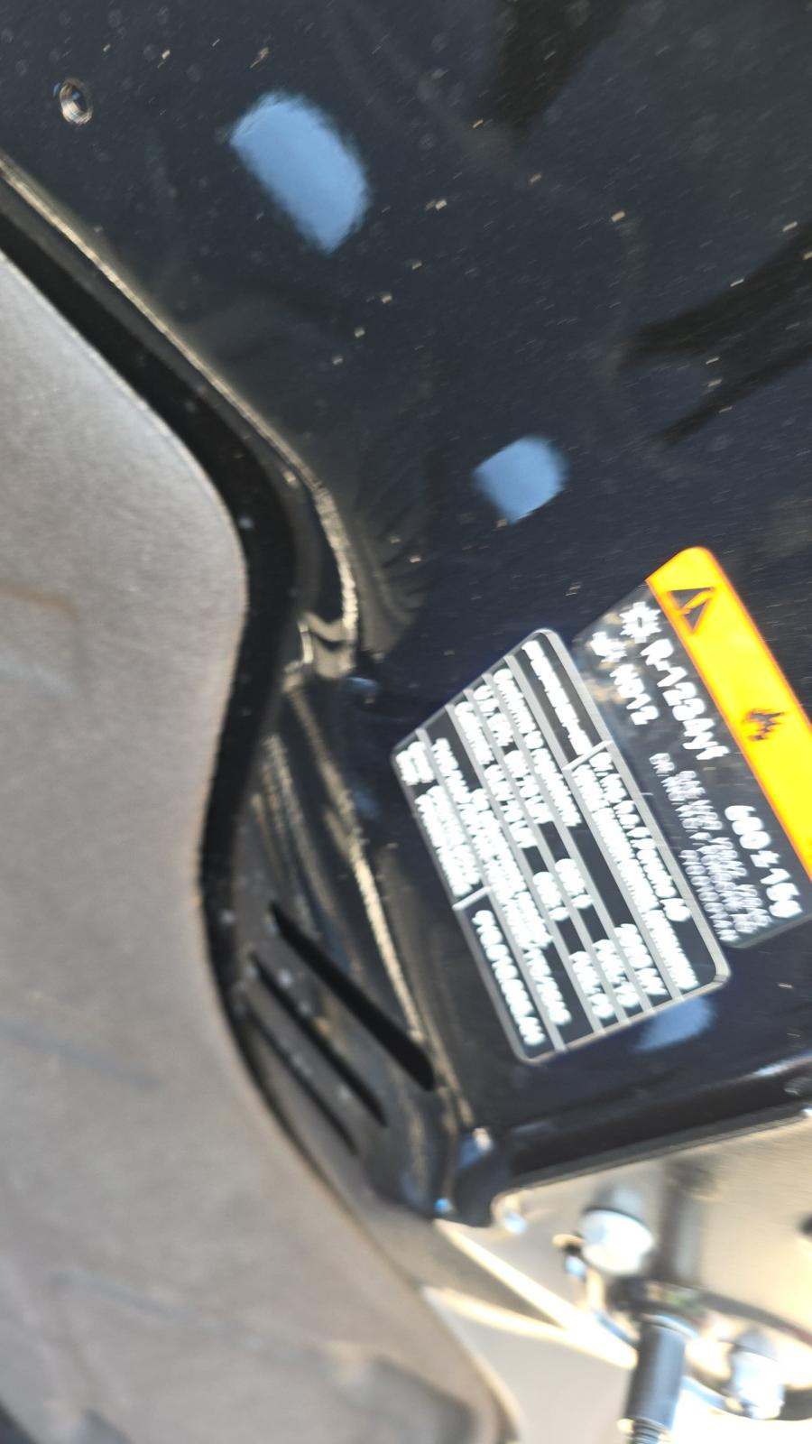 2023 Porsche Cayenne Platinum Edition AWD