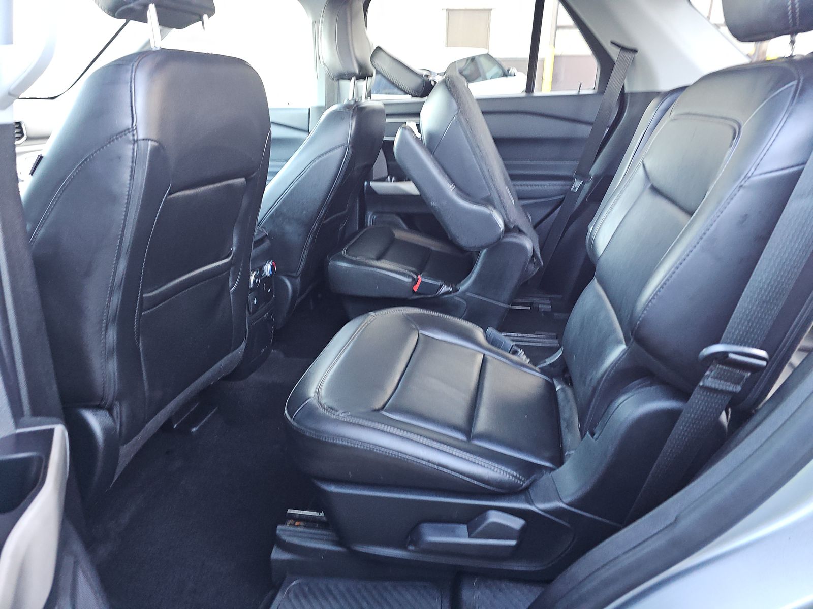 2022 Ford Explorer XLT AWD