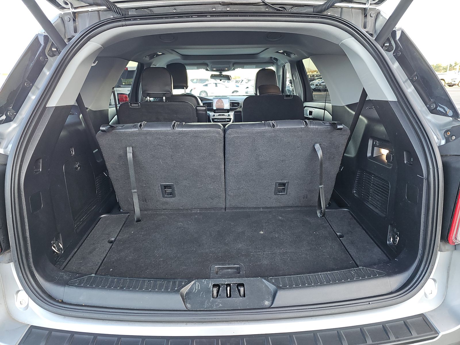 2022 Ford Explorer XLT AWD