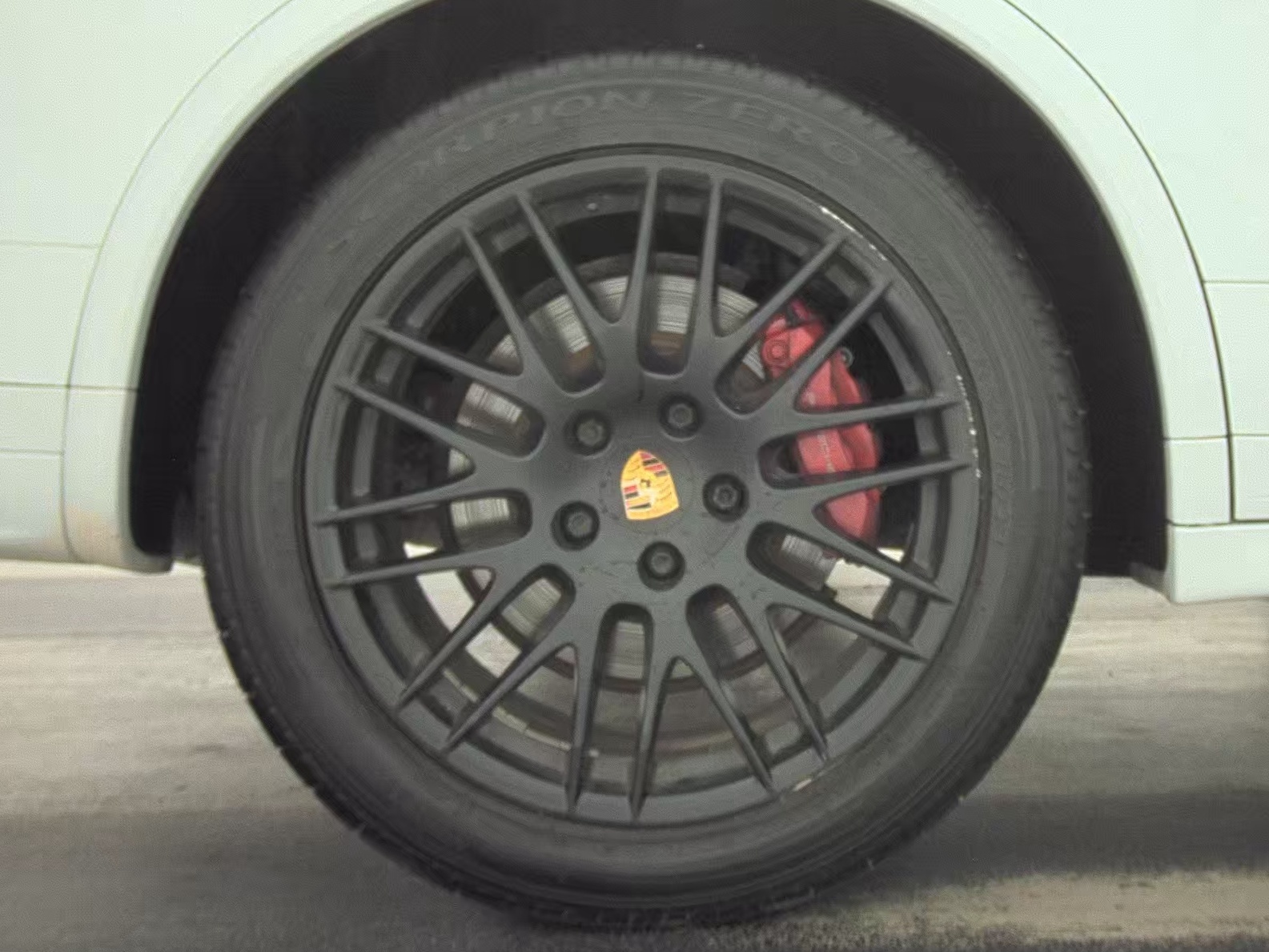 2016 Porsche Cayenne GTS AWD