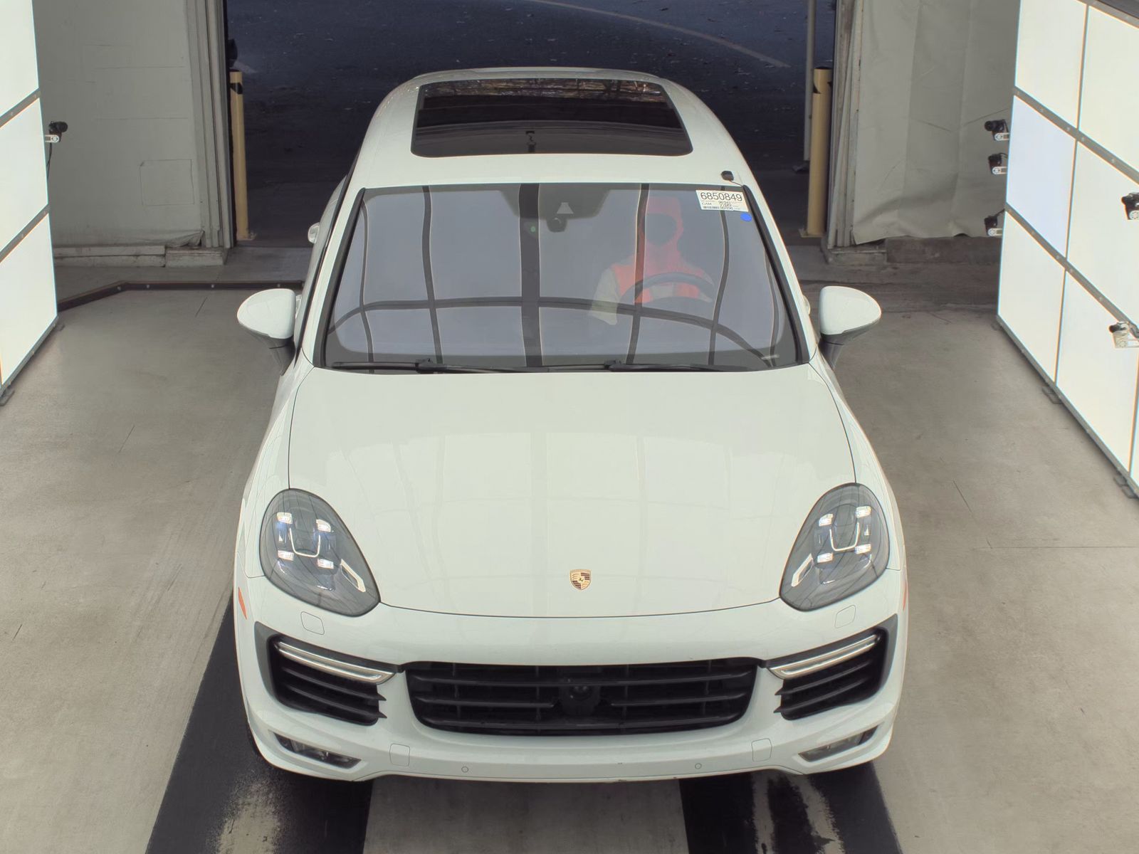2016 Porsche Cayenne GTS AWD