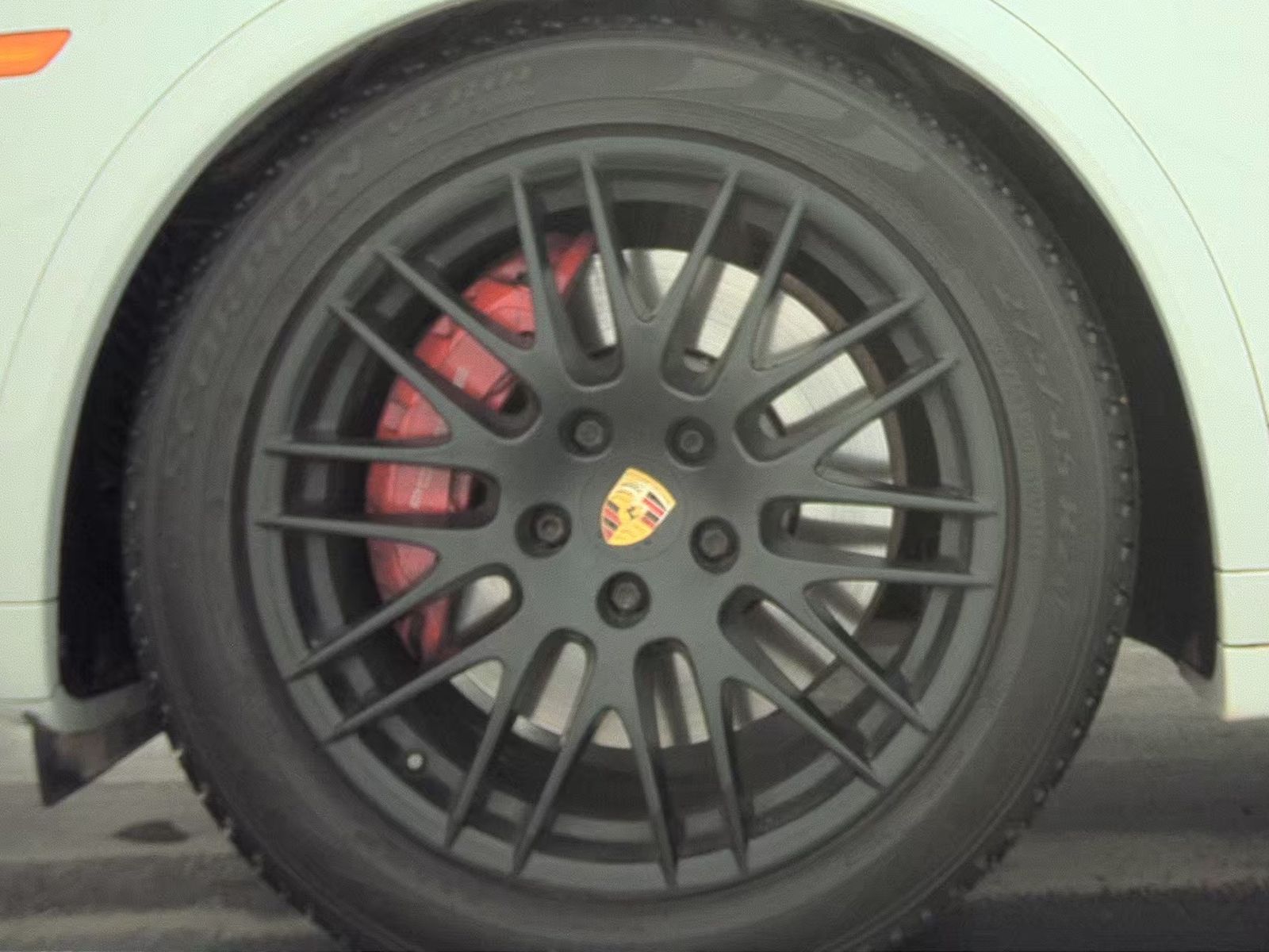 2016 Porsche Cayenne GTS AWD