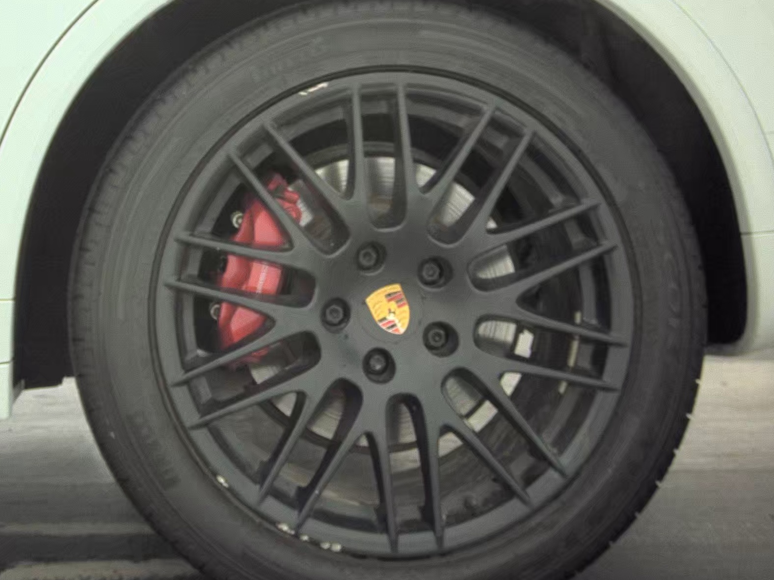 2016 Porsche Cayenne GTS AWD