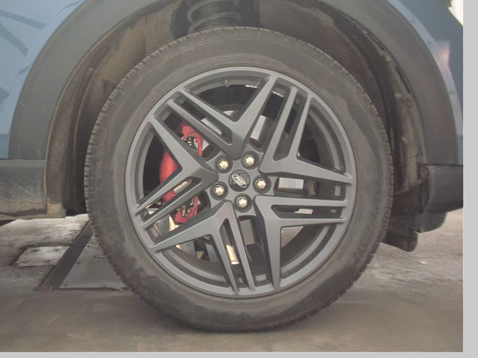 2025 Ford Explorer ST-Line AWD