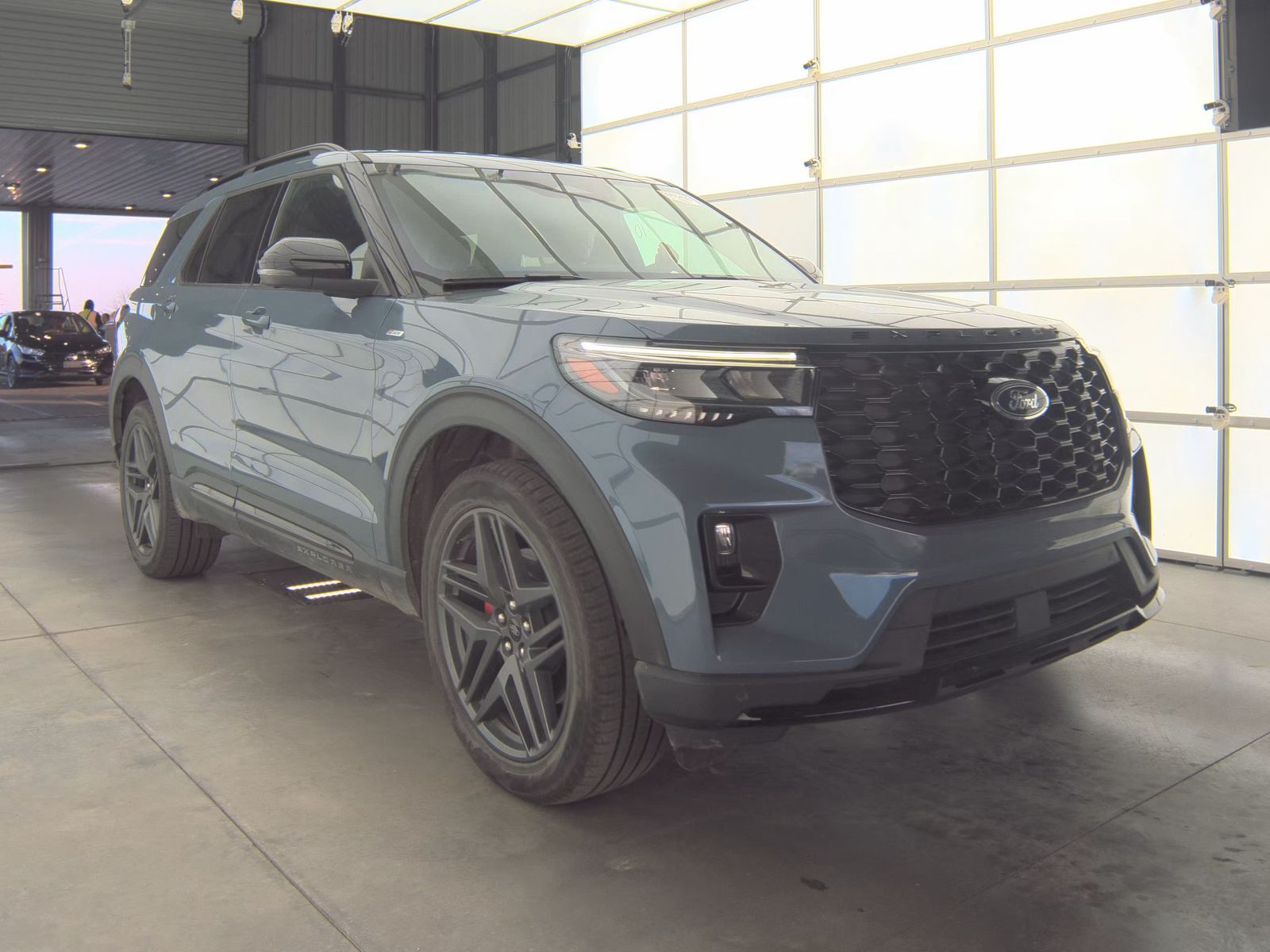 2025 Ford Explorer ST-Line AWD