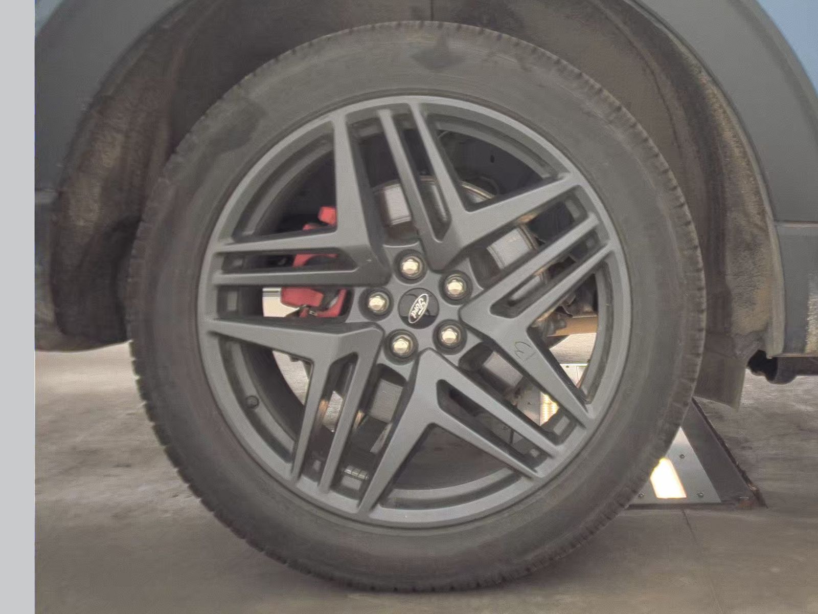 2025 Ford Explorer ST-Line AWD