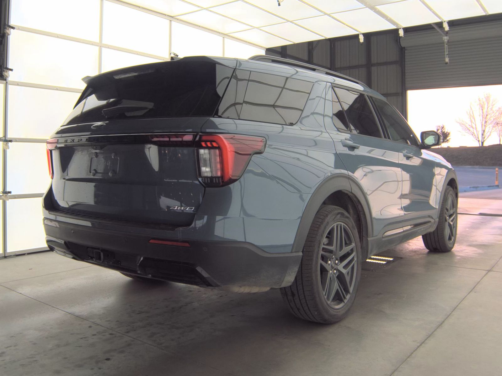 2025 Ford Explorer ST-Line AWD