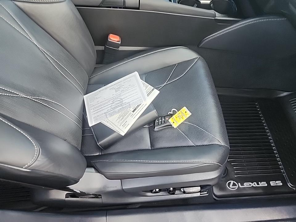 2024 Lexus ES ES 300h Ultra Luxury FWD