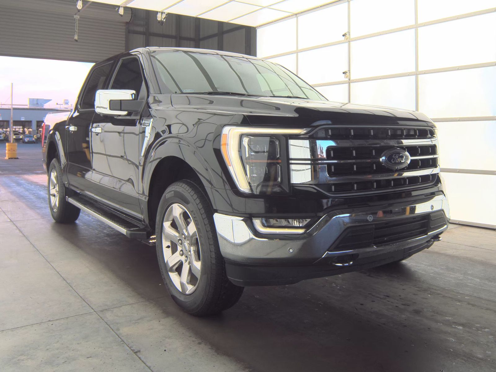 2022 Ford F-150 Lariat AWD