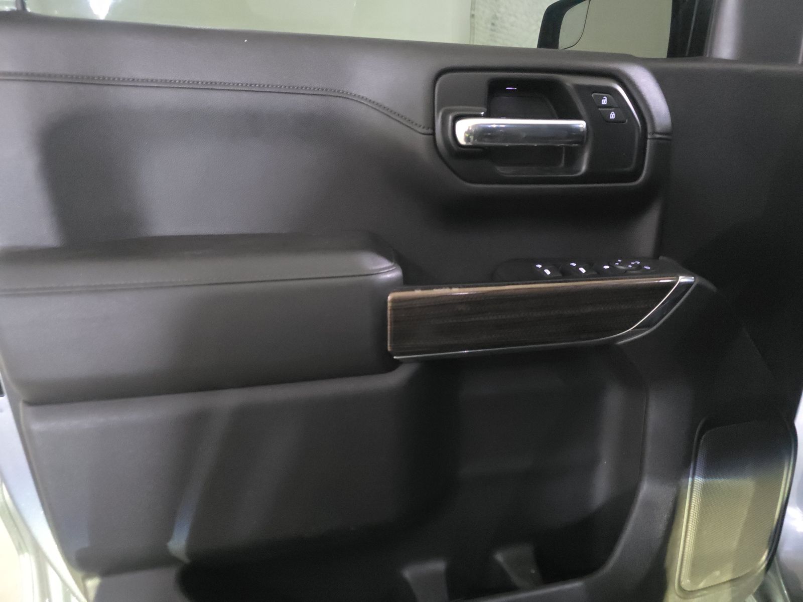 2020 Chevrolet Silverado 1500 LT RWD