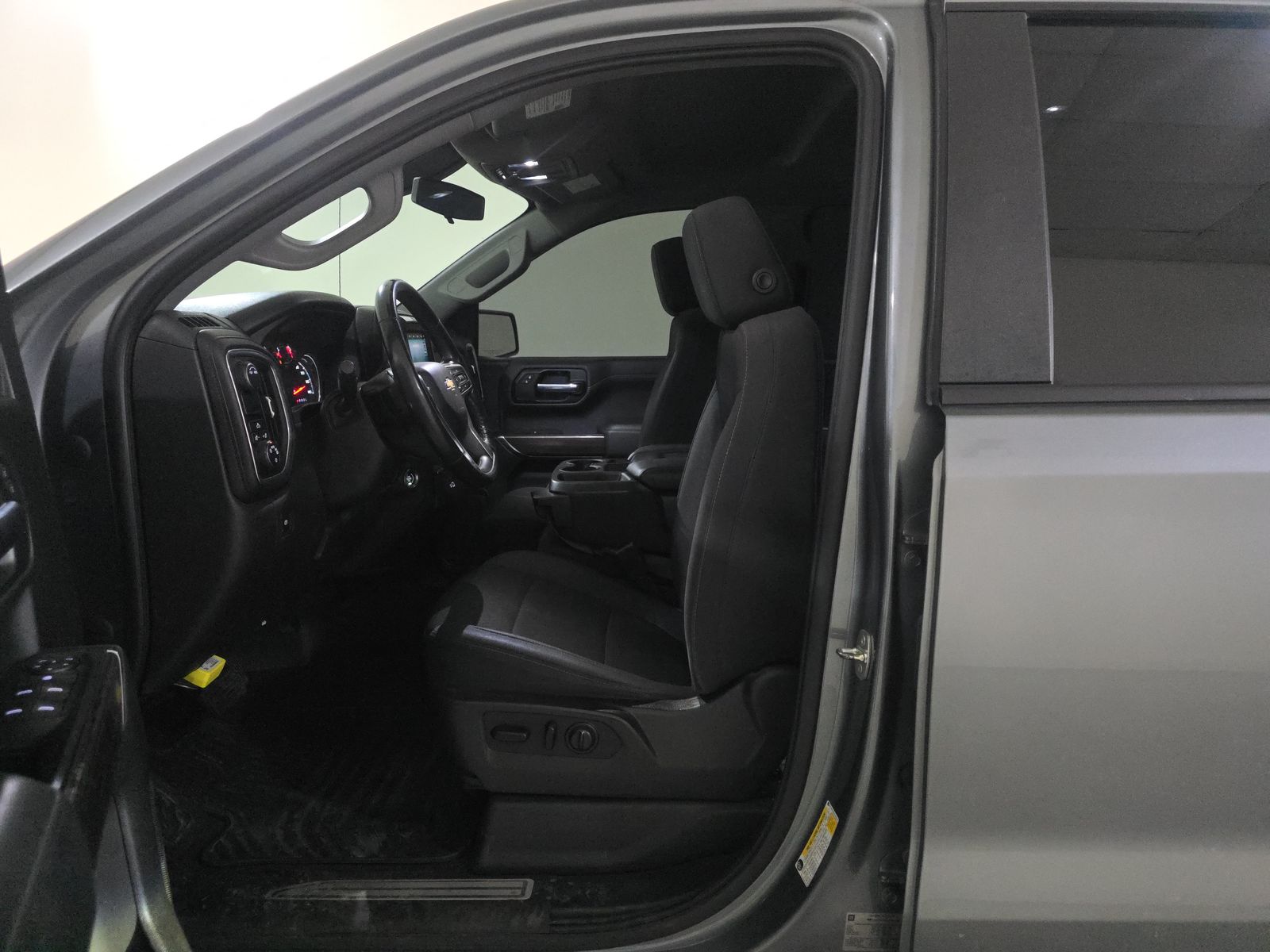 2020 Chevrolet Silverado 1500 LT RWD