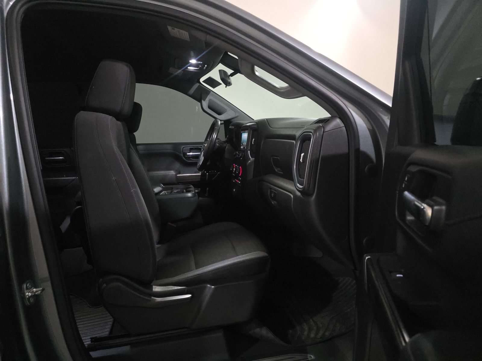 2020 Chevrolet Silverado 1500 LT RWD