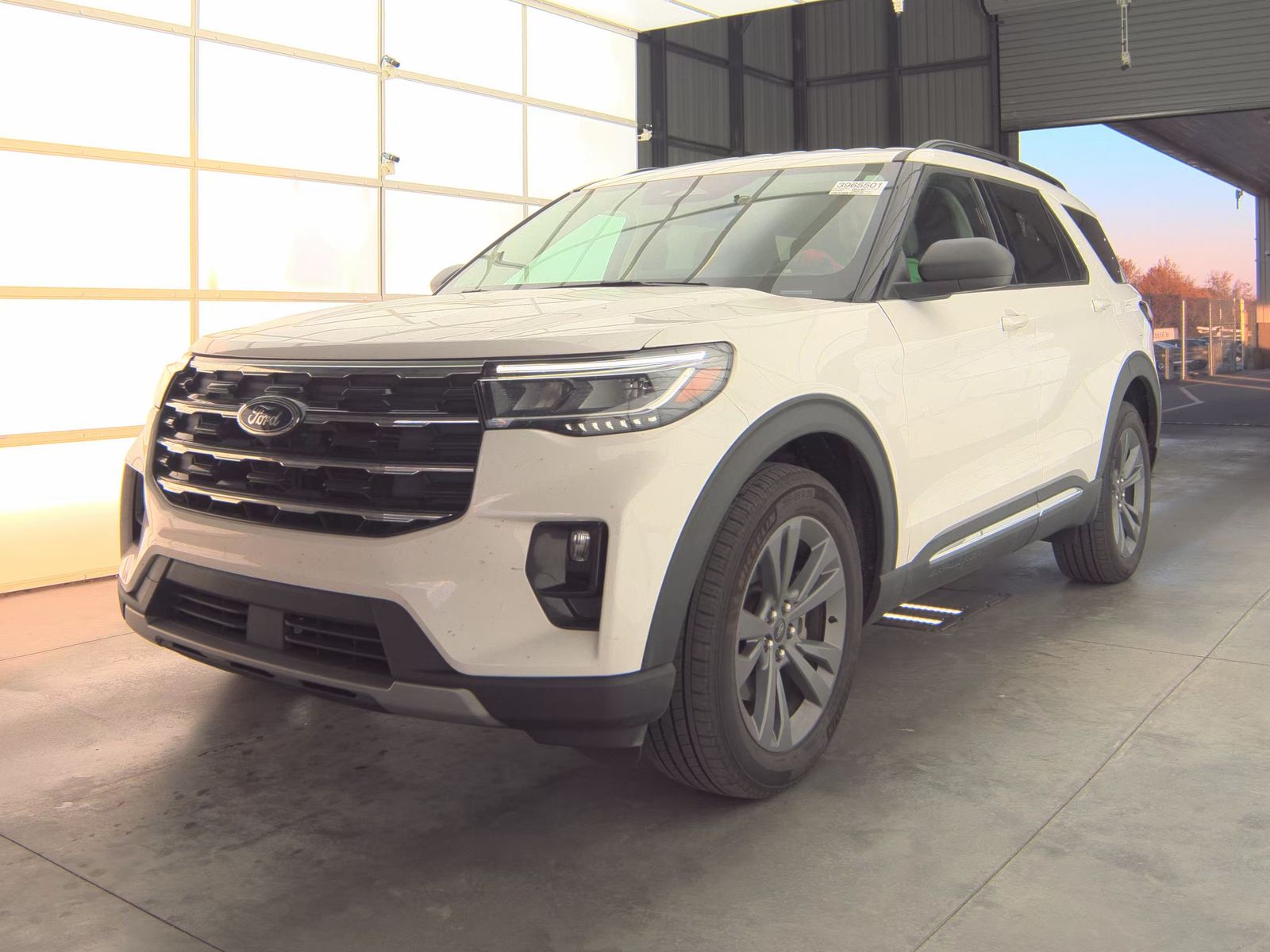2025 Ford Explorer Active AWD