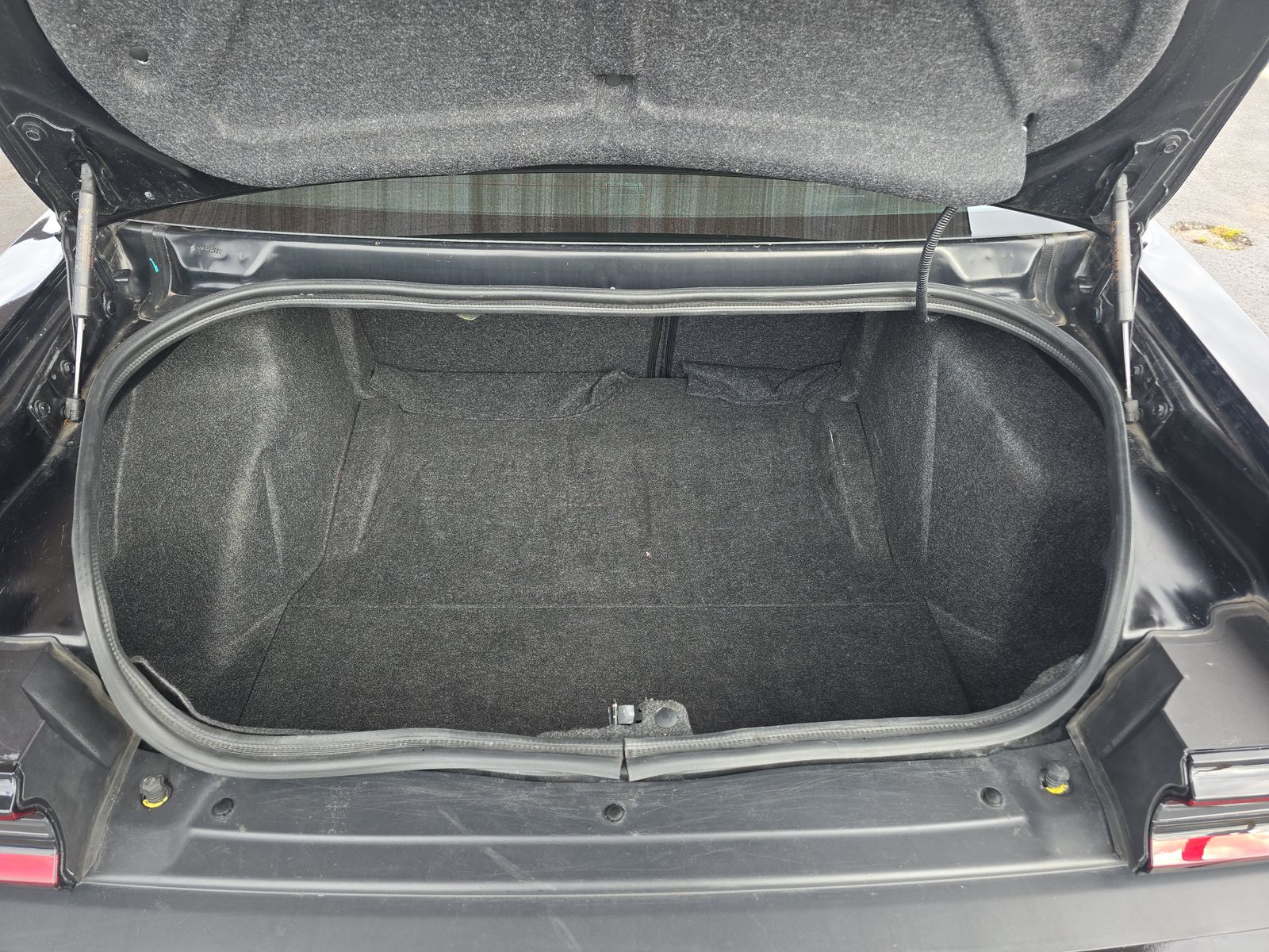 2023 Dodge Challenger SXT RWD