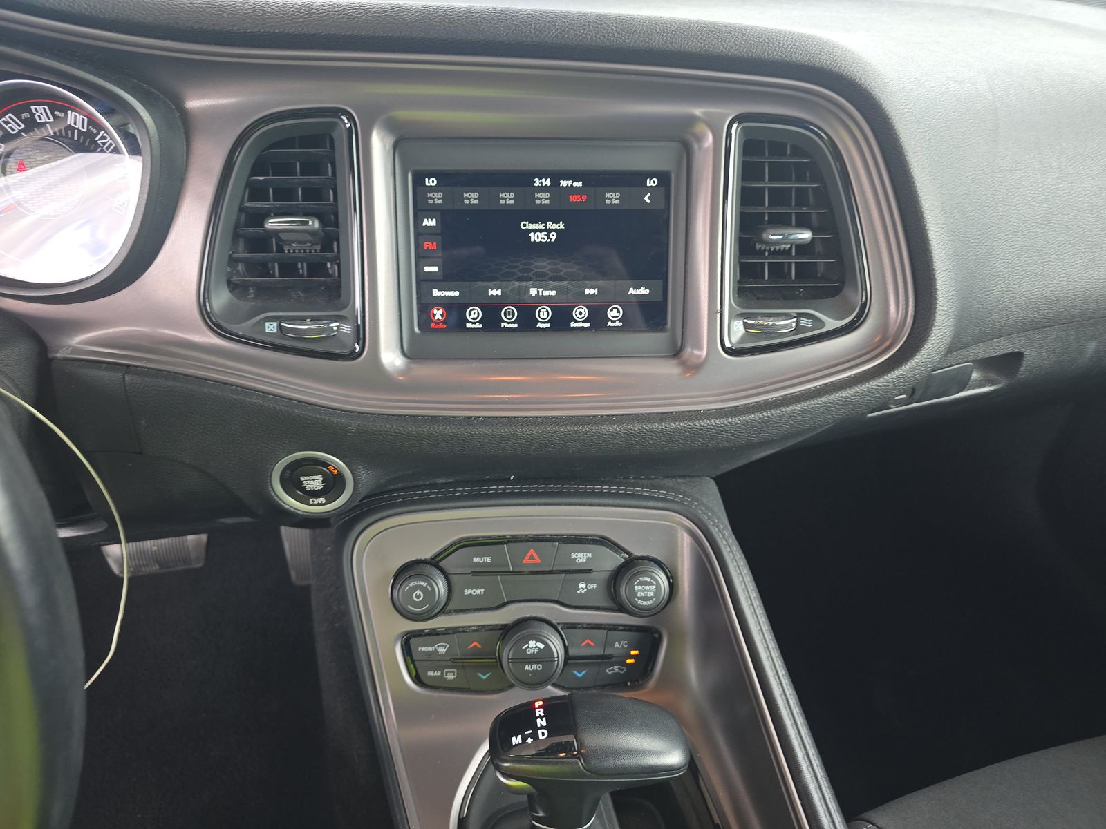 2023 Dodge Challenger SXT RWD